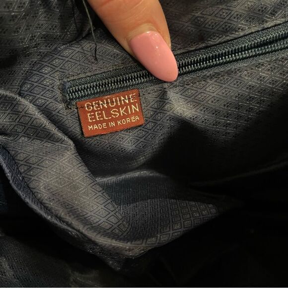 Eel Skin Purse - Picture 3 of 4